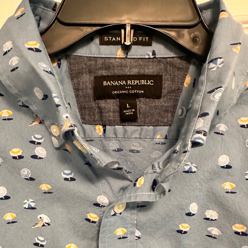 Banana Republic Men's Blue Patterned Casual Shirt - Picture 2 of 5
